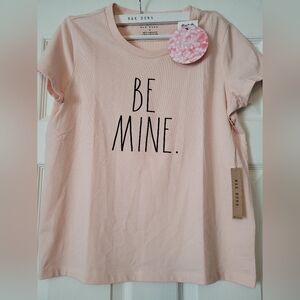 Rae Dunn "BE MINE" Pink Women's Short Sleeve T-Shirt Size Medium NEW with Tags